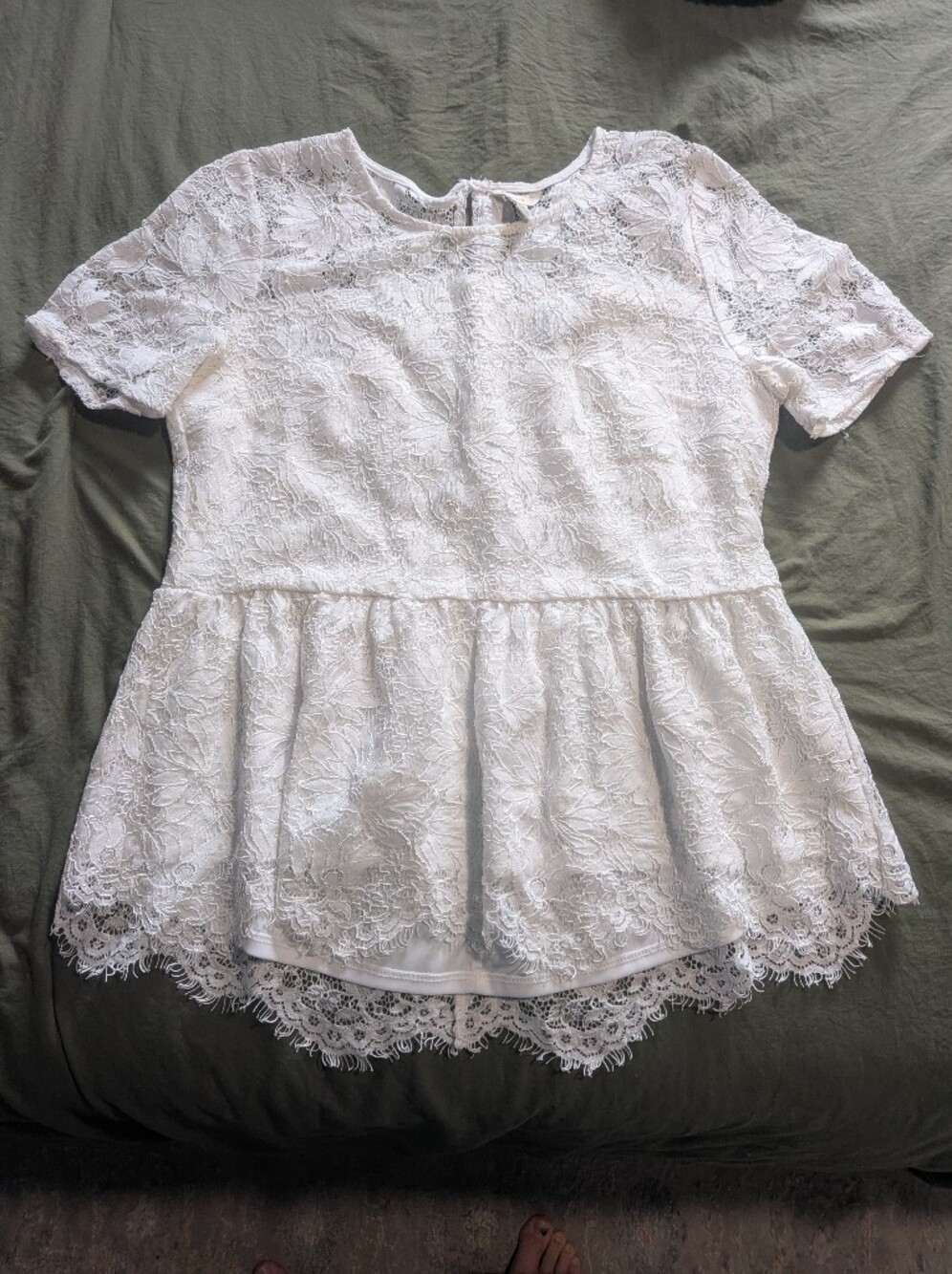 C. Est. 1946 White Lace Blouse Cottagecore Preppy Size M